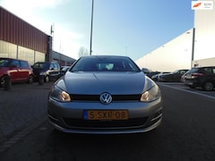 Volkswagen Golf - 1.2 TSI Highline navi leder trekhaak