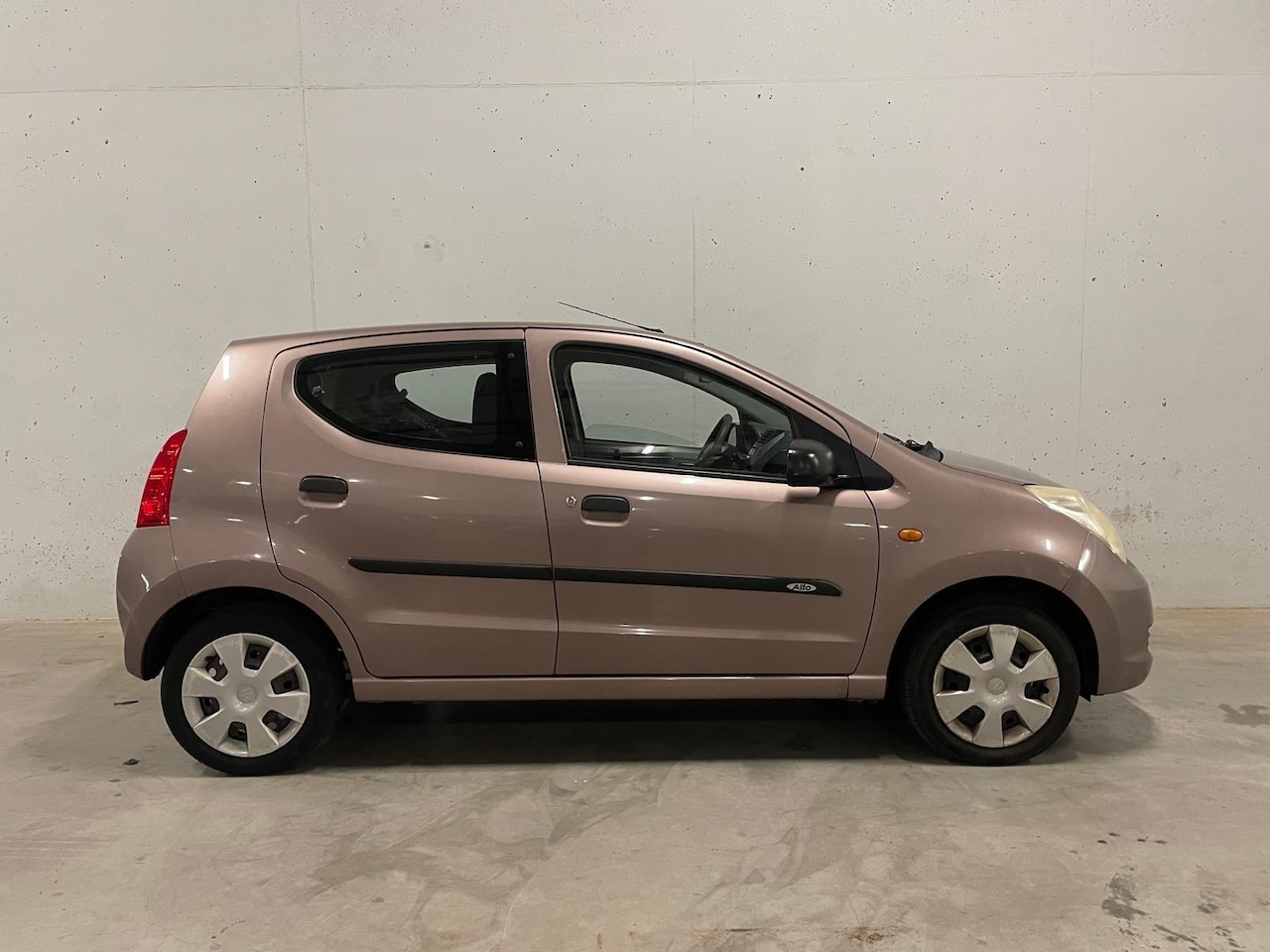 Suzuki Alto - 1.0 Comfort Plus 5drs. Airco APK - AutoWereld.nl