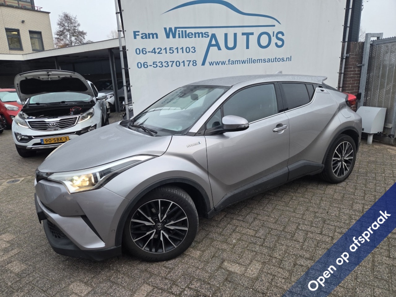 Toyota C-HR - 1.8 Hybrid Executive 1.8 Hybrid Executive - AutoWereld.nl