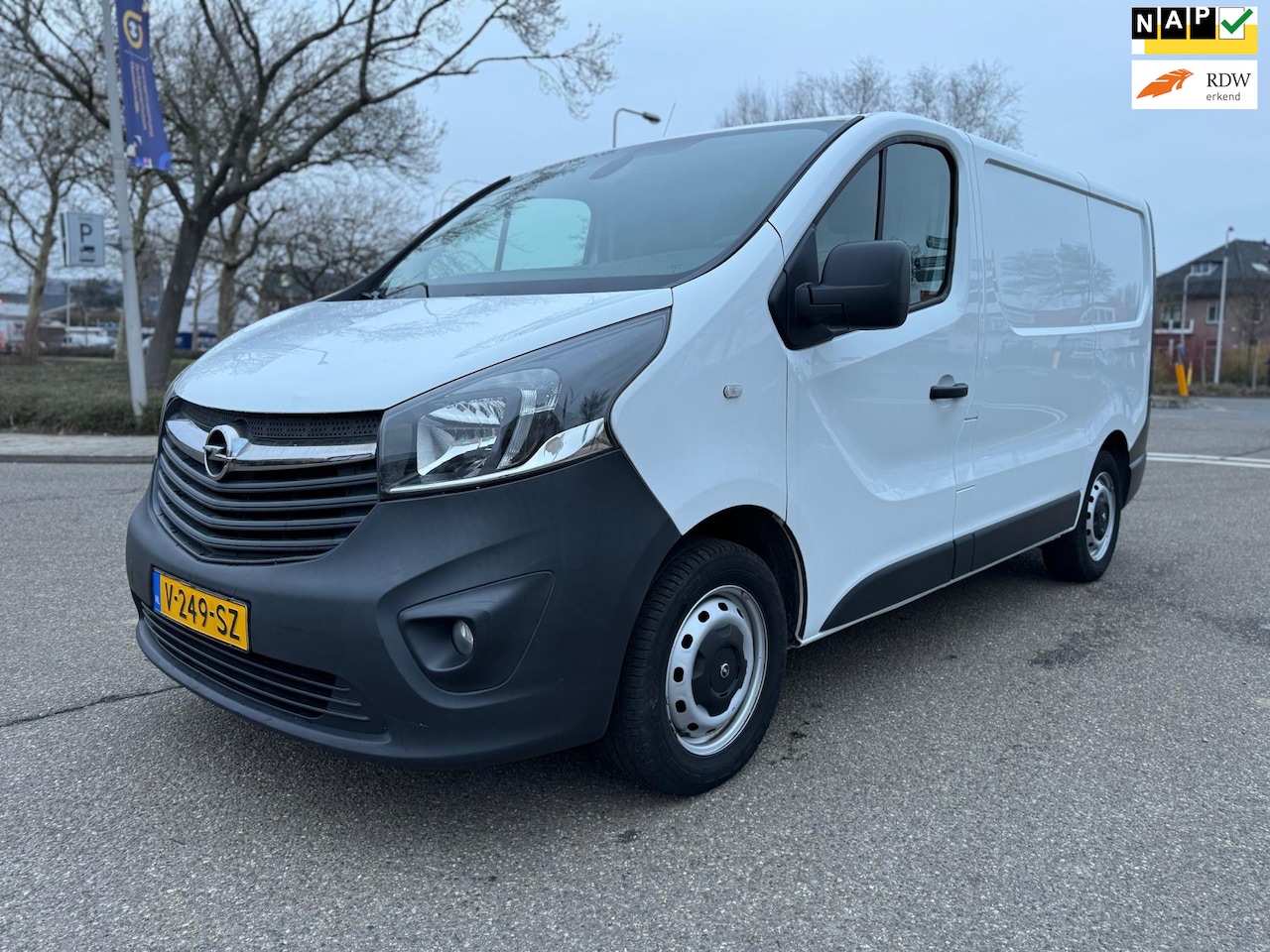 Opel Vivaro - 1.6 CDTI L1H1 Edition / euro6 / 1e.eigenaar / distributie.verv / airco / cruise.control / - AutoWereld.nl