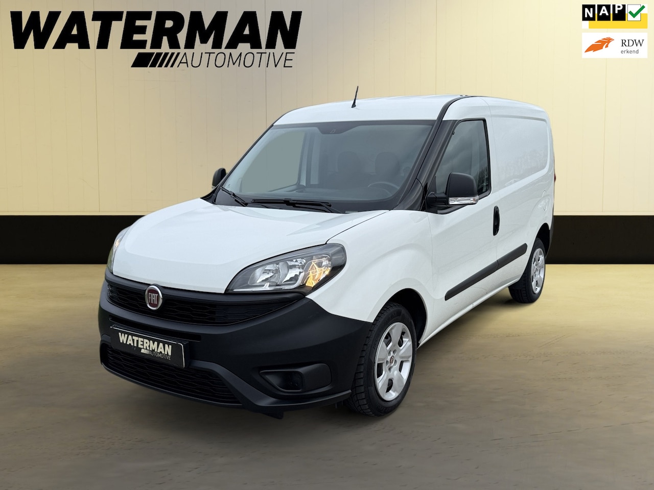 Fiat Doblò Cargo - 1.6 MJ 105PK L1H1 3-ZITS/AIRCO/TREKH/CRUISE/NAVI/NAP! - AutoWereld.nl