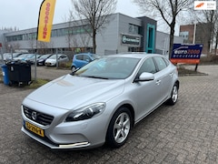 Volvo V40 - 2.0 D3 Inscription - LED - TREKHAAK - NETTE STAAT