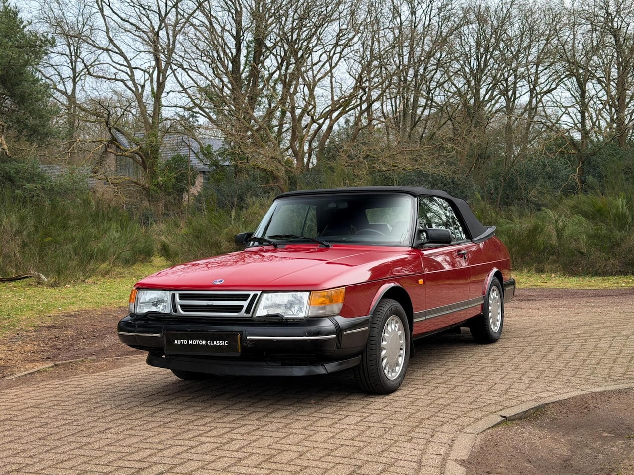 Saab 900 Cabrio - 2.0i 16v | Cherry Red - AutoWereld.nl