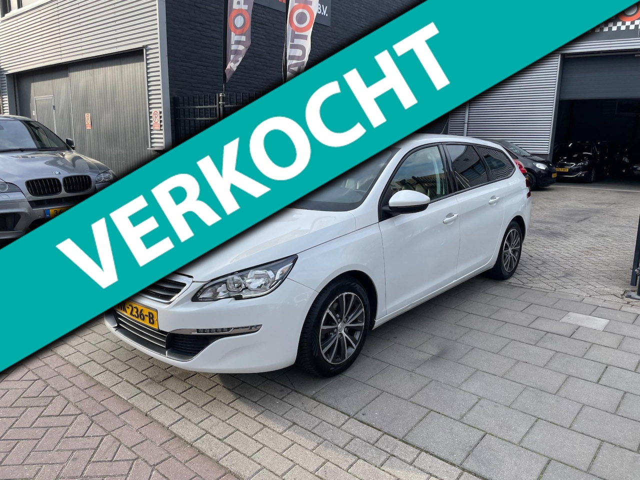 Peugeot 308 SW - 1.6 BlueHDI Blue Lease Pack 1e Eigenaar! Airco NAP APK - AutoWereld.nl