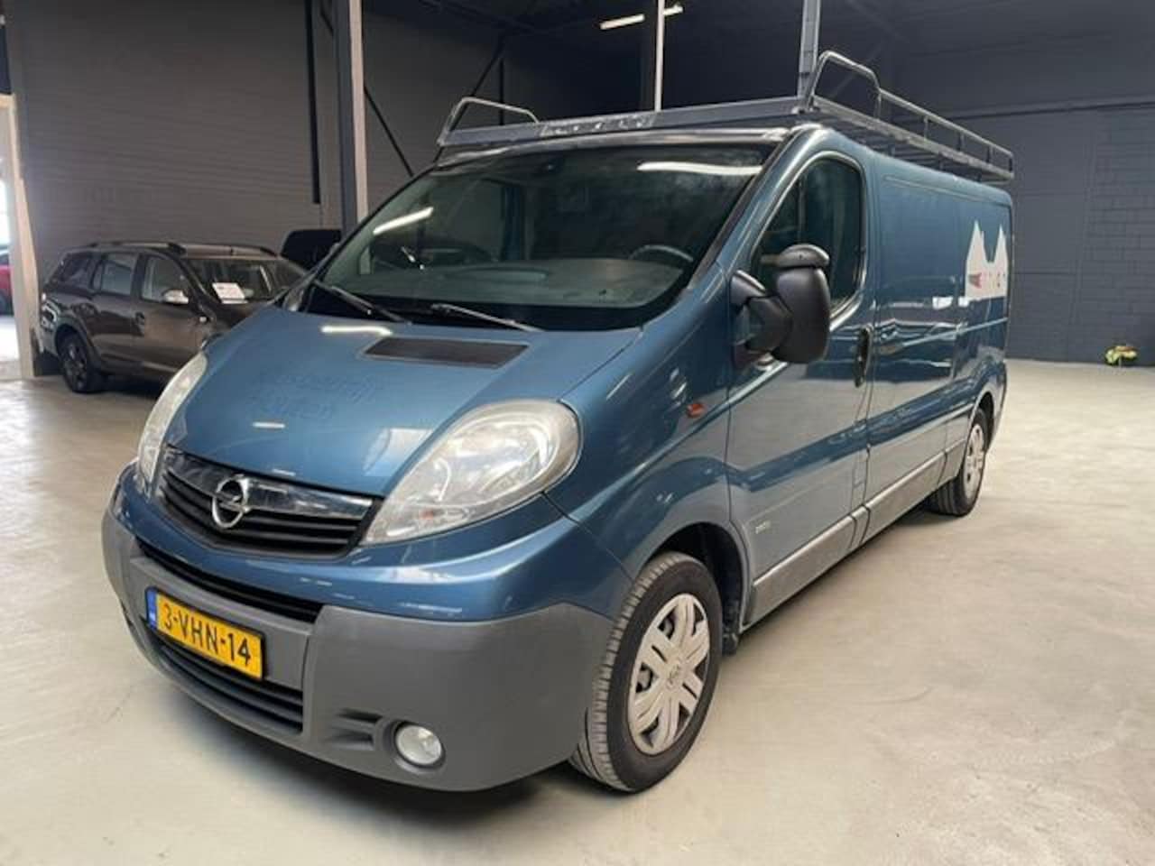 Opel Vivaro - 2.0 CDTI L2H1|Trekhaak|205.000KM - AutoWereld.nl