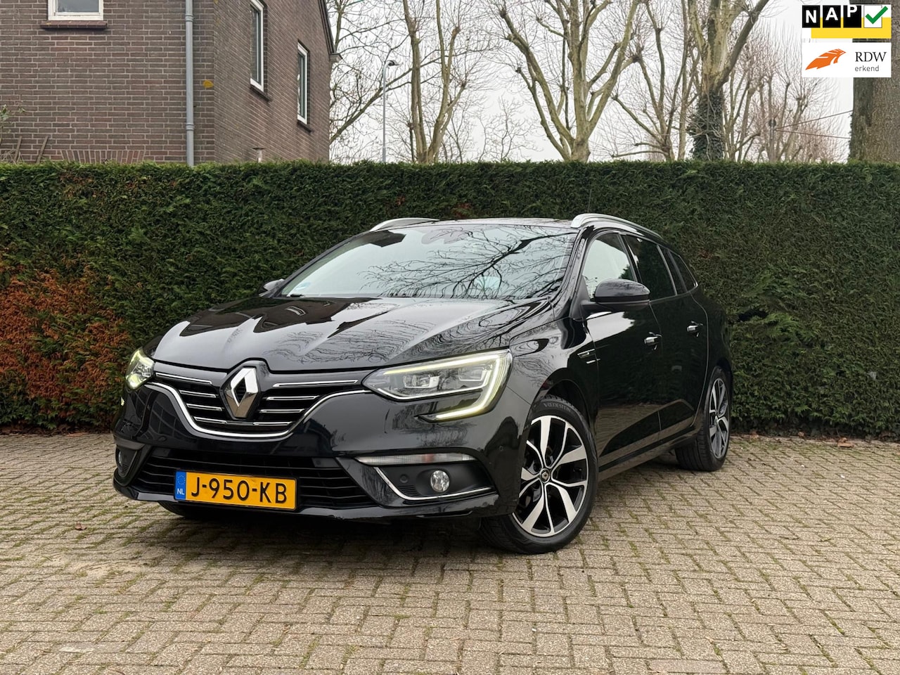 Renault Mégane Estate - 1.3 TCe Bose | 1ste eigenaar | Automaat | - AutoWereld.nl