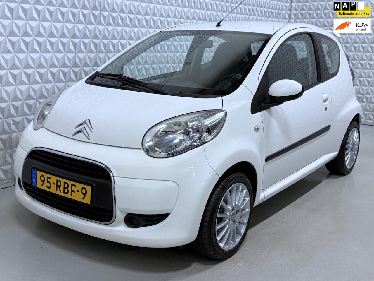 Citroën C1 - 1.0-12V van de 1e eigenaar! AIRCO / 97.000km (2011) - AutoWereld.nl