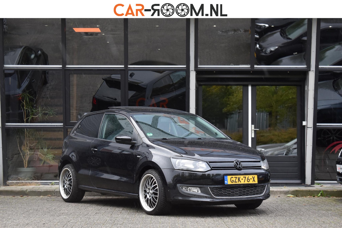 Volkswagen Polo - 1.2 TSI R-Line Edition Pano Cruise Carplay - AutoWereld.nl