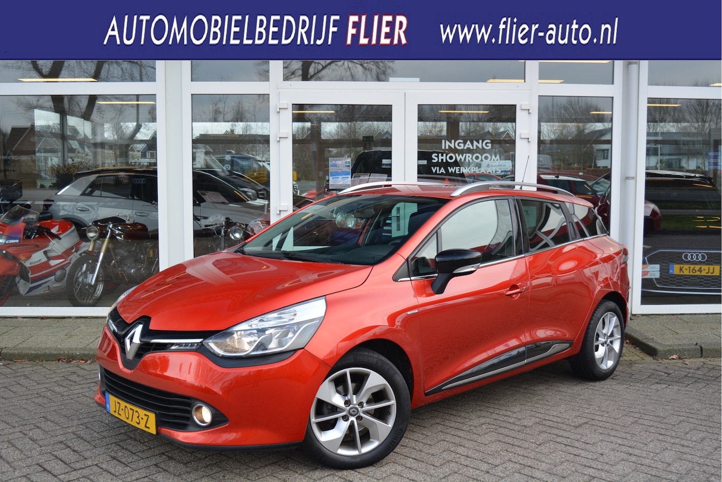 Renault Clio Estate - 0.9 TCe Limited ✅ Cruise ✅ PDC ✅ Orig. NL ✅ NAP ✅ - AutoWereld.nl