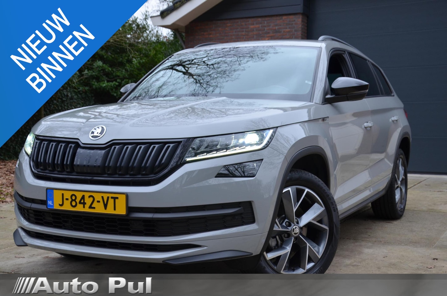 Skoda Kodiaq - 1.5 TSI Sportline Business 7 Persoons Navi/Led/Ecc/Pdc/Stoel &Stuurverwarming/Achteruitrij - AutoWereld.nl
