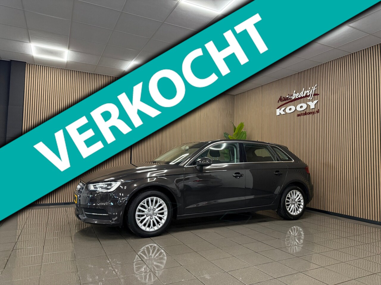 Audi A3 Sportback - 1.4 TFSI Ambiente Pro Line plus * Automaat / BOSE / Leder / Xenon / Navigatie / NL Auto * - AutoWereld.nl