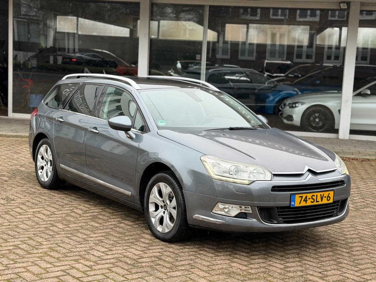 Citroën C5 Tourer - 2.2 HDi Exclusive|Luchtvering|Leer|Pano|Trekhaak|Betrouwbare auto|Nieuwe APK - AutoWereld.nl
