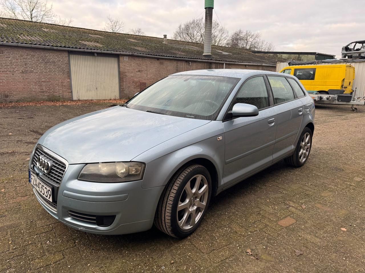 Audi A3 - 1.8 Turbo Ambition Pro Line 5 DRS MOTORSCHADE - AutoWereld.nl