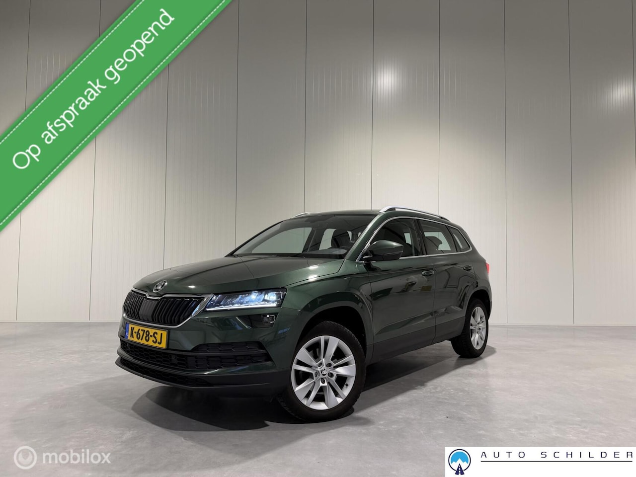Skoda Karoq - 1.0 TSI Business Edition 1.0 TSI Business Edition, Navi|Led|Keyless|Camera|Afn. Trekhaak|1e eig.|Org.NL|Carplay - AutoWereld.nl