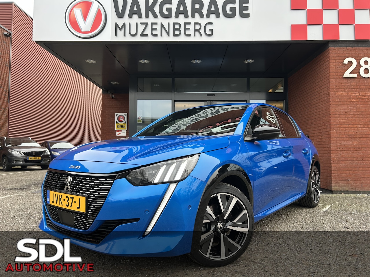 Peugeot 208 - 1.2 PureTech GT 131 PK!! // FULL LED // NAVI + CAMERA // APPLE CARPLAY / ANDROID AUTO // P - AutoWereld.nl