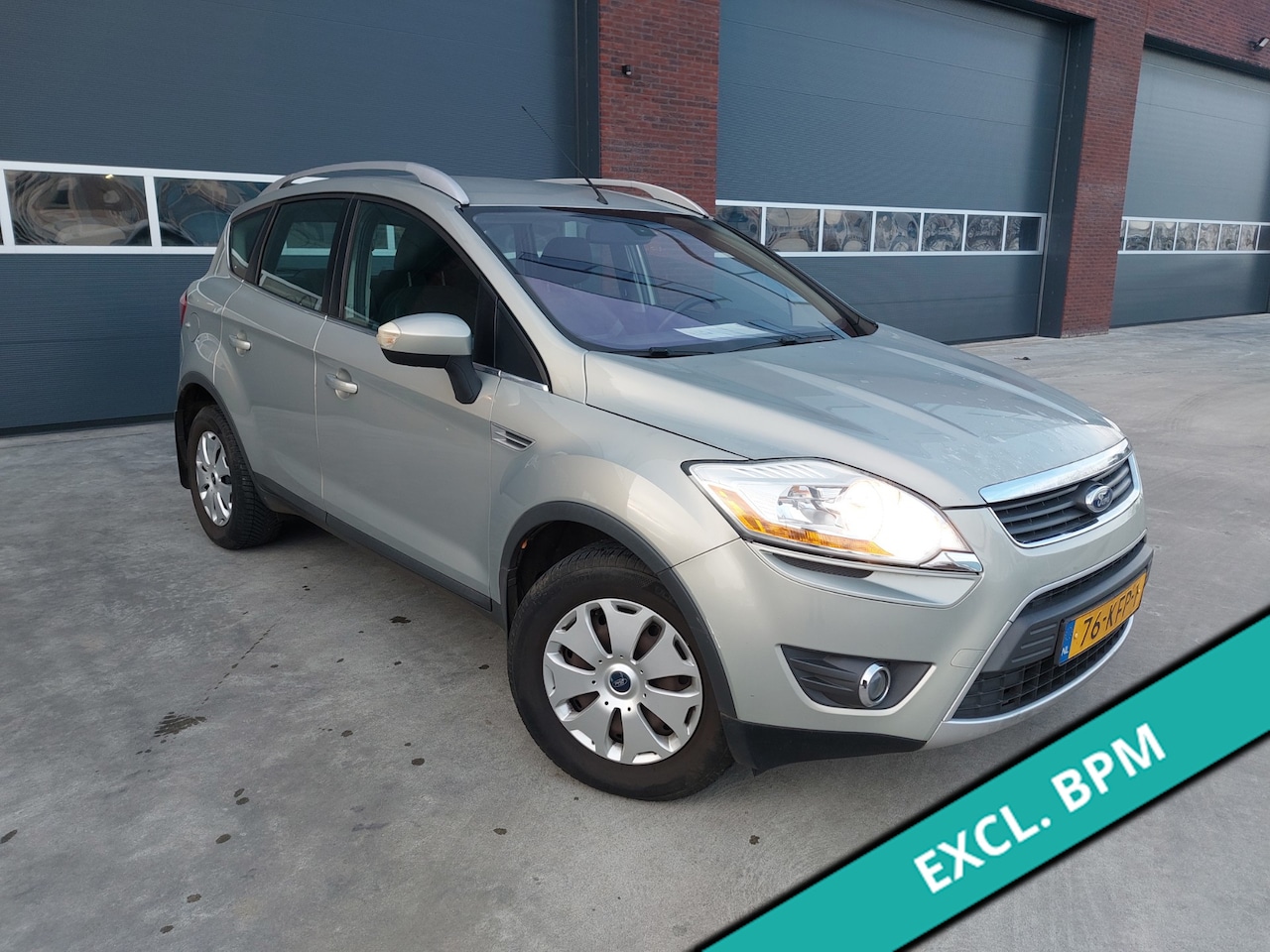 Ford Kuga - 2.0 TDCi Trend FWD AIRCO Trekhaak - AutoWereld.nl