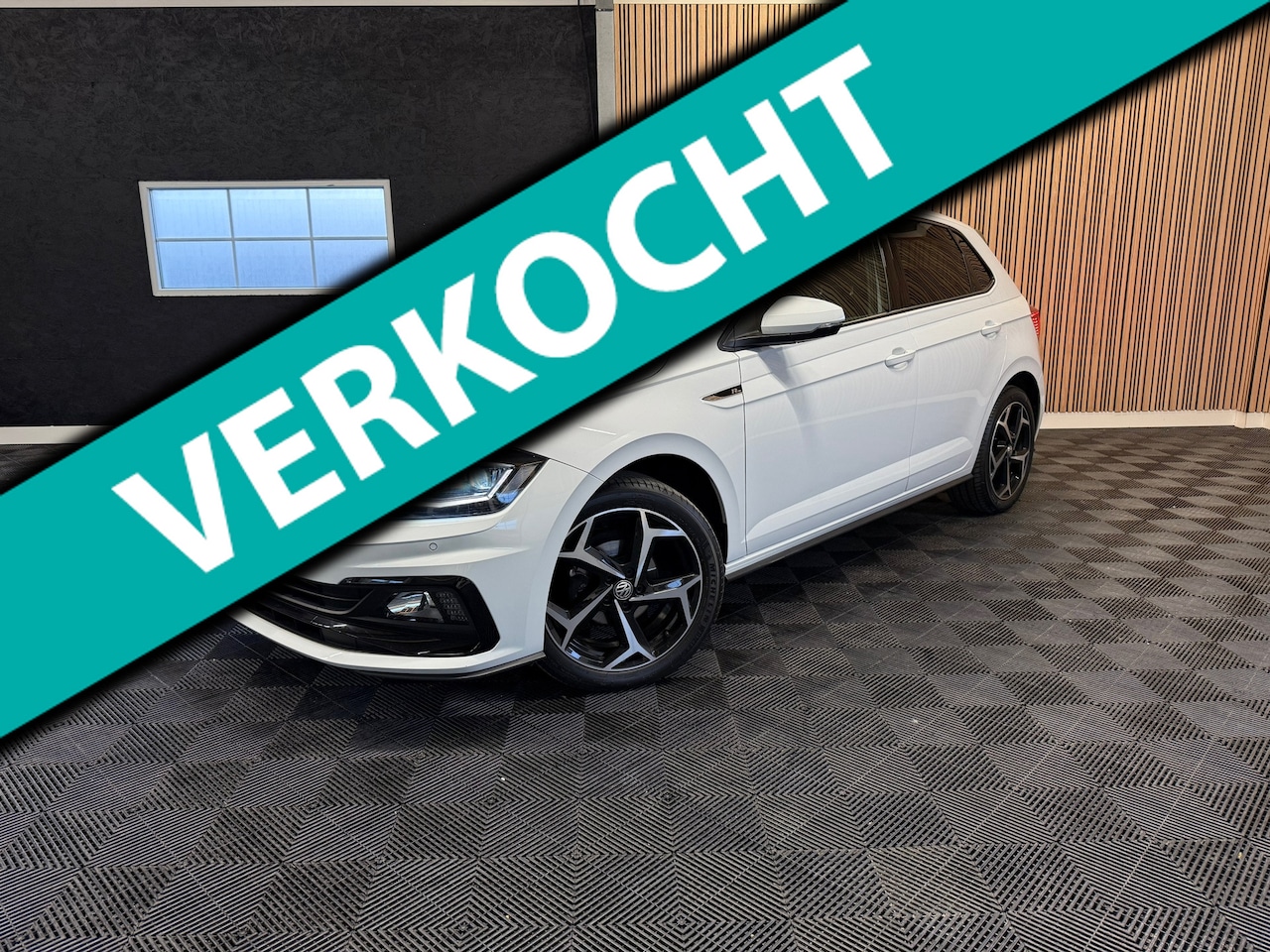 Volkswagen Polo - 1.0 TSI R-Line 2019 LED CRUISE CARPLAY - AutoWereld.nl
