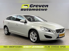 Volvo V60 - 1.6 T3 Momentum | APK tot 11-2026 | Cruise | Navigatie | Parkeersens | Clima | NAP
