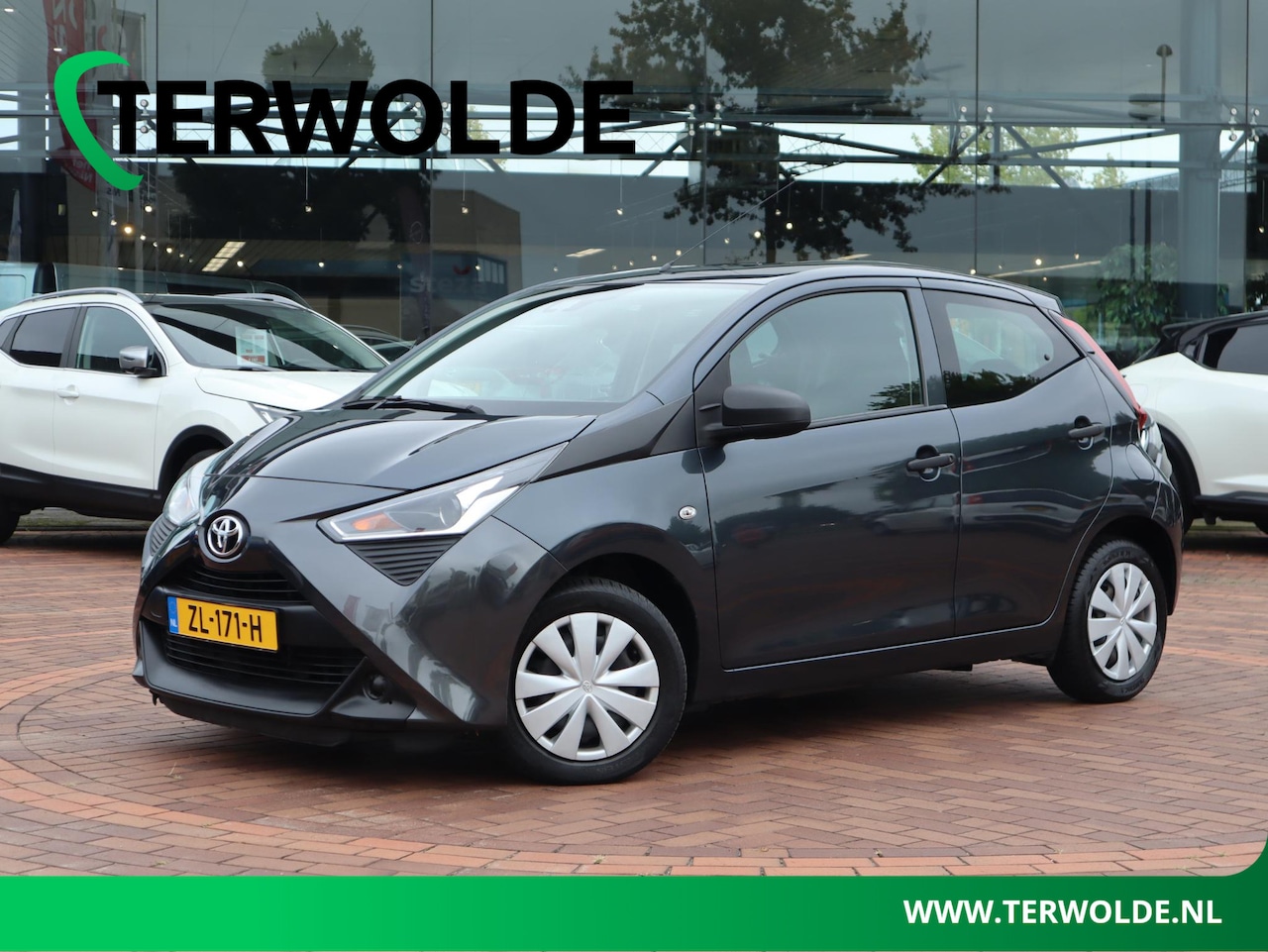 Toyota Aygo - 1.0 VVT-i x-fun | Airco | Bluetooth - AutoWereld.nl
