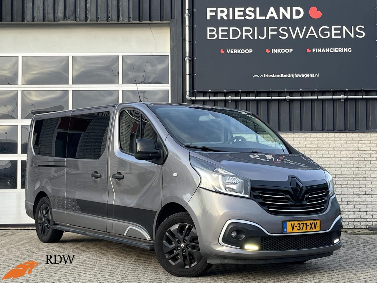 Renault Trafic - bestel 1.6 dCi T29 L2H1 Limited Edition Dubbele Cabine - AutoWereld.nl