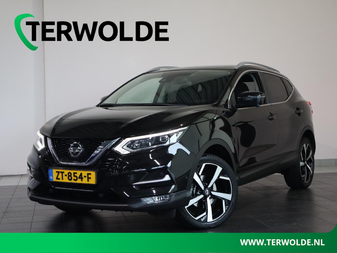 Nissan Qashqai - 1.2 Tekna | Trekhaak | Panoramadak | Half Leder | Stoel- & voorruitverw. | - AutoWereld.nl