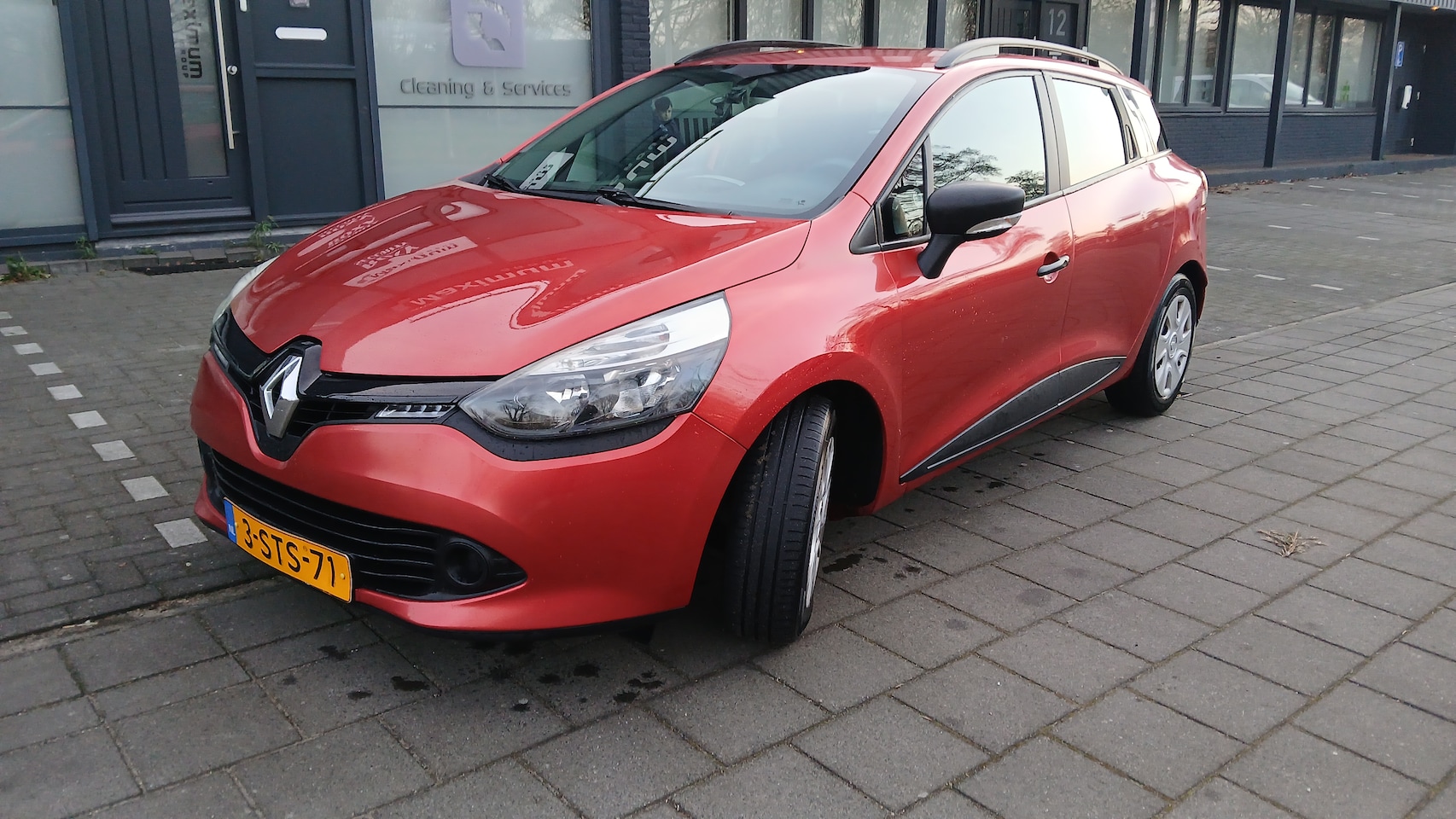 Renault Clio Estate - 0.9 TCe Expression Grandtour - AutoWereld.nl