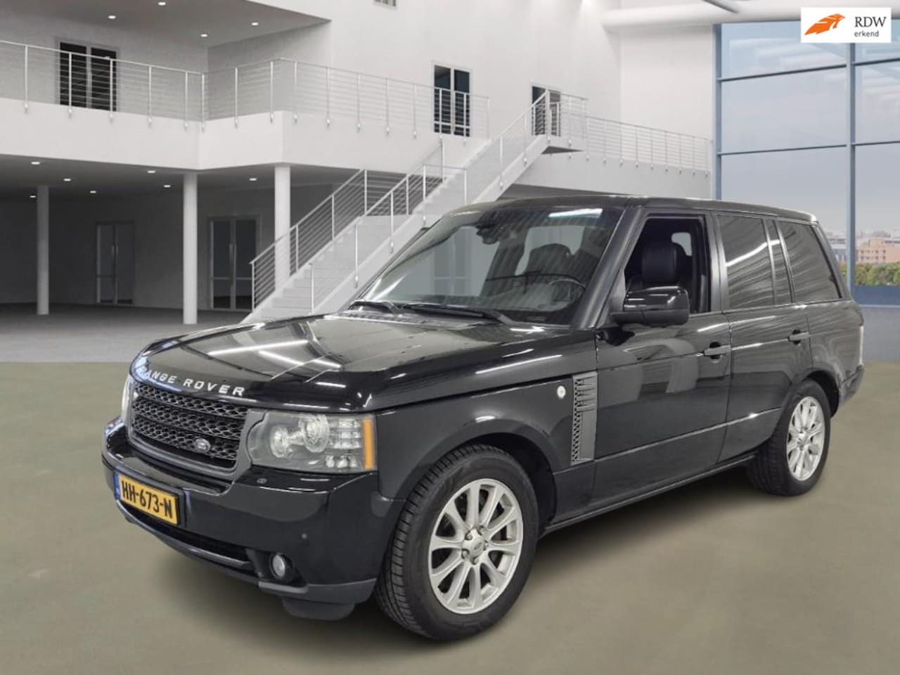 Land Rover Range Rover - 4.4 TDV8 Vogue|SCHUIFDAK|NAVI|CAMERA|TREKHAAK| - AutoWereld.nl