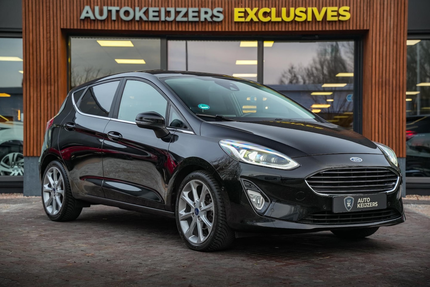 Ford Fiesta - 1.0 EcoBoost Titanium Automaat B&O LED Stoel Stuurverw. Camera Navigatie DAB+ - AutoWereld.nl