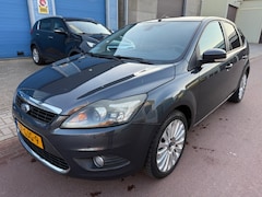 Ford Focus - 1.6 Titanium 2008 Navigatie 17" LMV Cruise Control etc. Leuke en luxe uitvoering met NAP e