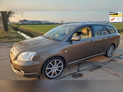 Toyota Avensis Wagon - 2.0 VVTi Executive/ automaat/ leder/ climatronic