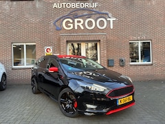 Ford Focus - 1.5 TITANIUM st line