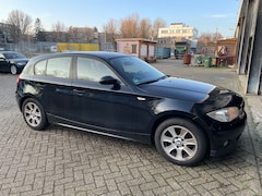 BMW 1-serie - 116i Business Line 5-deurs