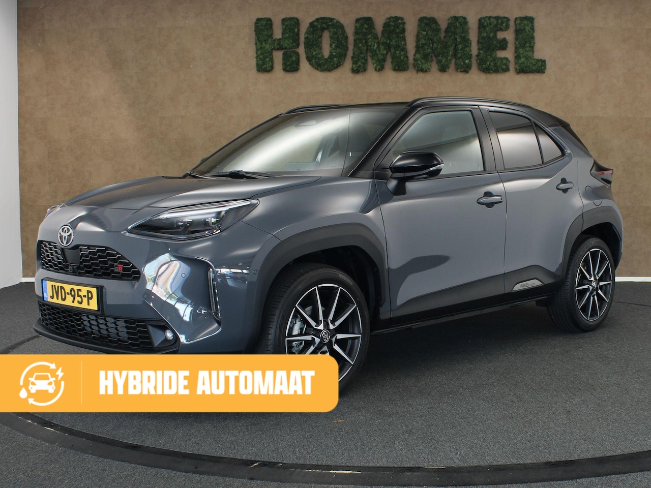 Toyota Yaris Cross - 1.5 Hybrid 130 GR Sport - PANORAMADAK - PARKEERSENSOREN VOOR EN ACHTER - HEAD-UP DISPLAY - - AutoWereld.nl