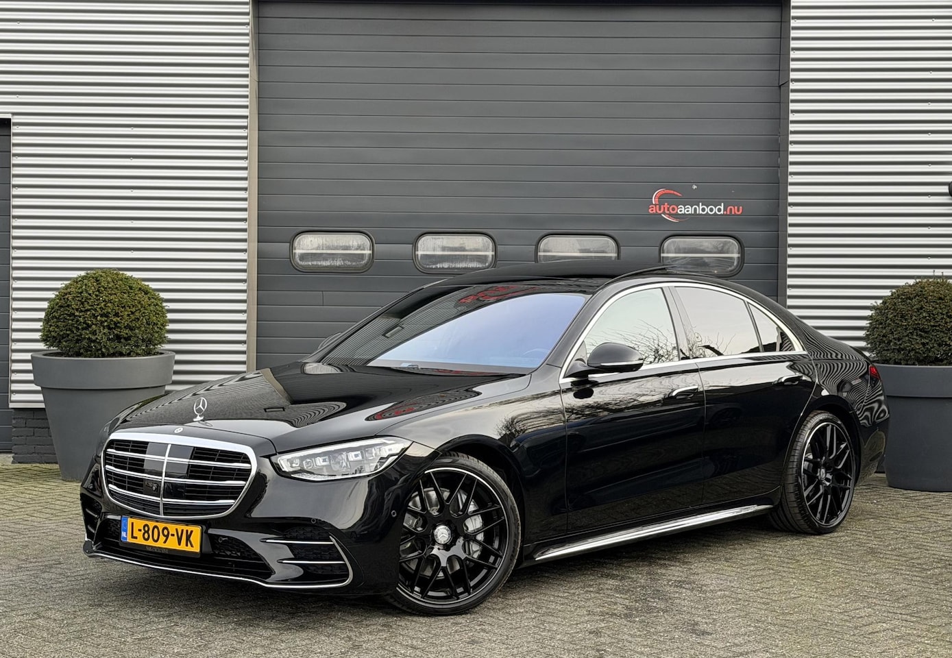 Mercedes-Benz S-klasse - 500 4MATIC AMG | Panoramadak | 360* Camera | TV Schermen | Ipad | Burmester | Head-Up Disp - AutoWereld.nl