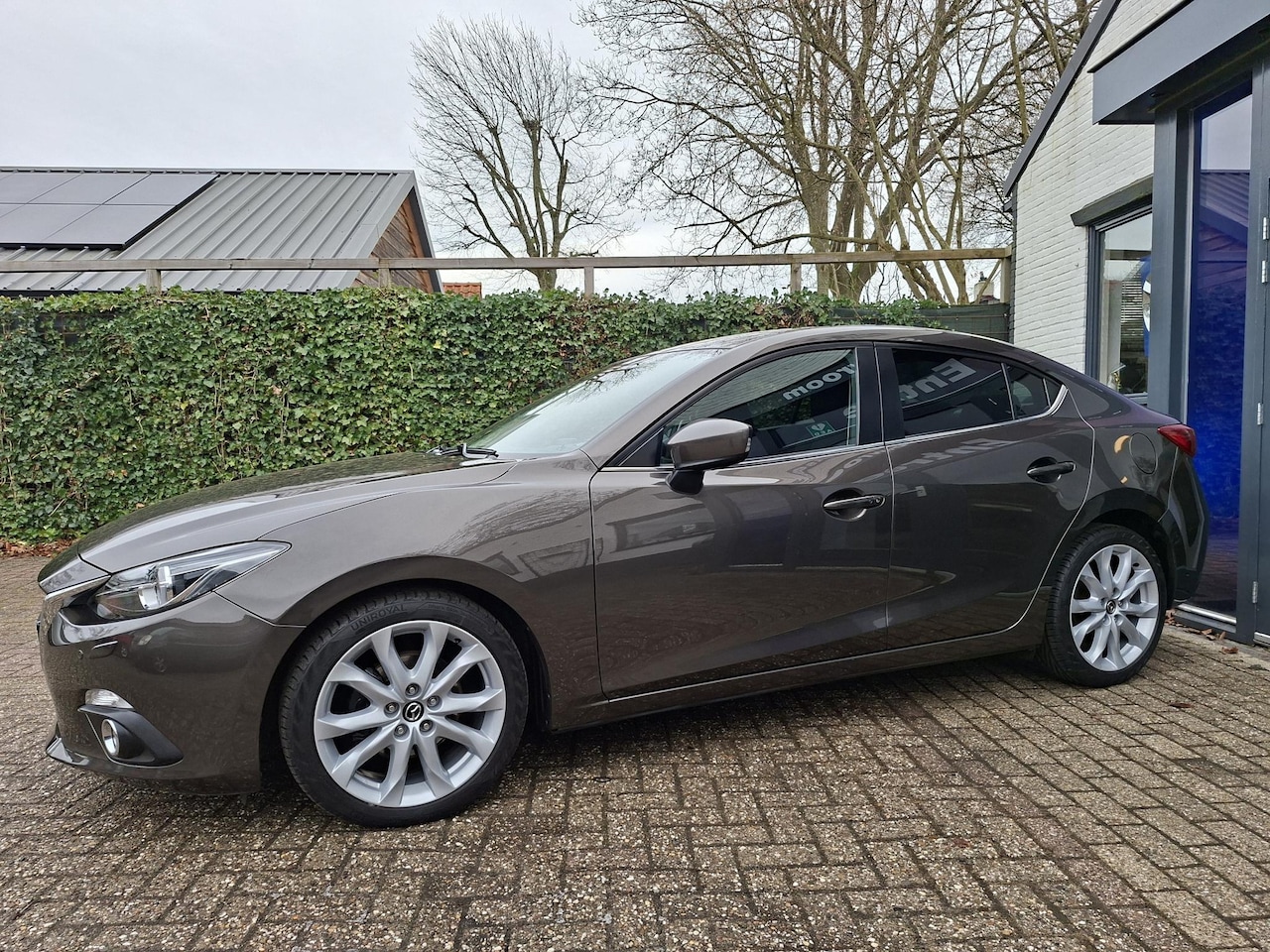 Mazda 3 - 2.0 GT-M trekhaak, 18" LMV - AutoWereld.nl