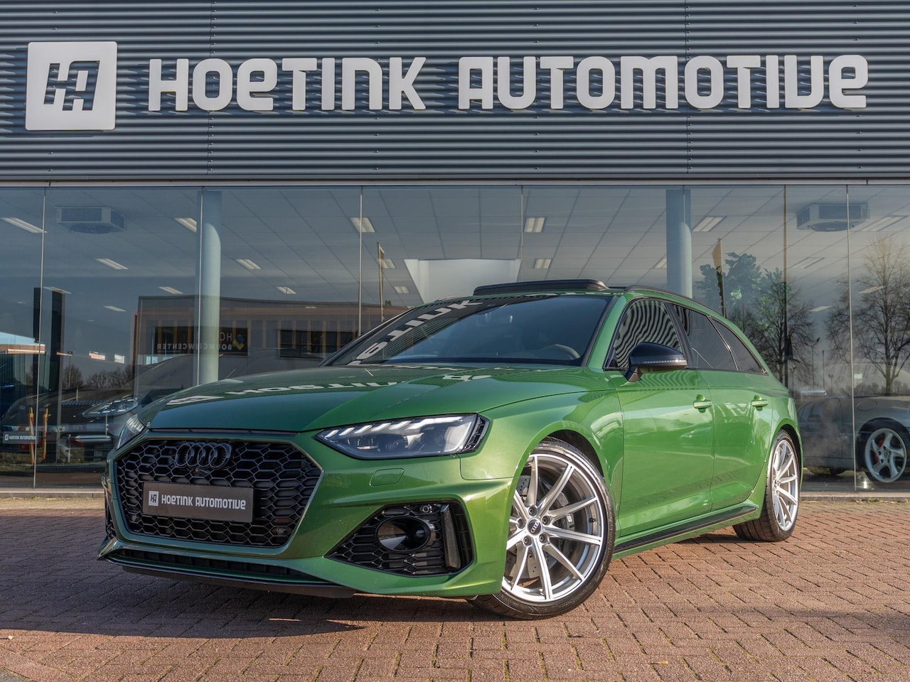 Audi RS4 - 2.9 TFSI RS 4 quattro competition plus | Sportuitlaat | B&O | Matrix | Pano - AutoWereld.nl