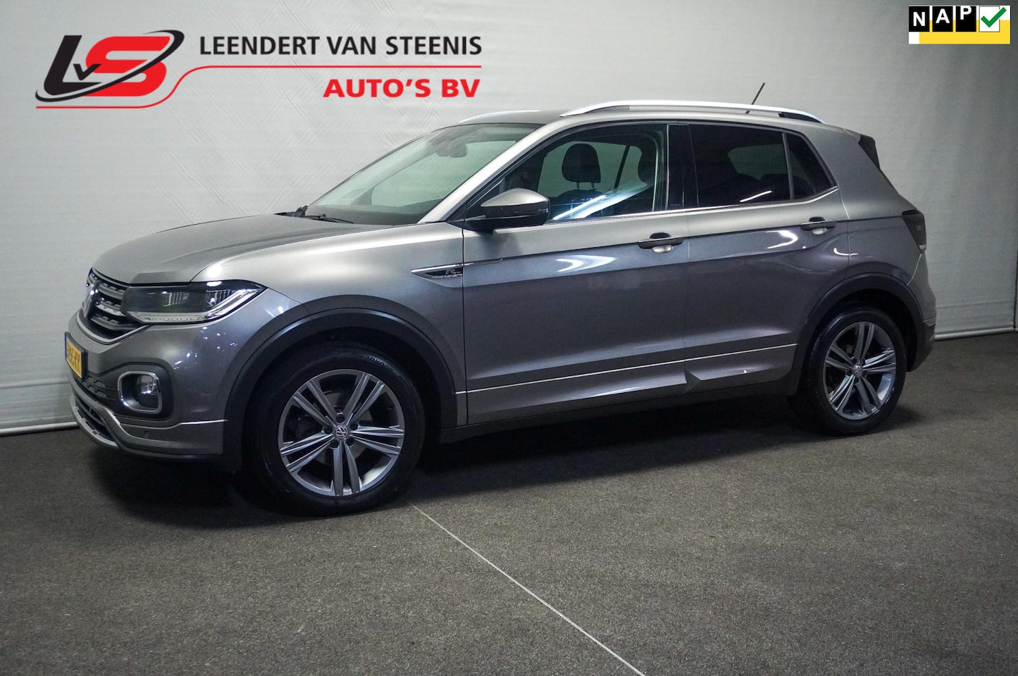 Volkswagen T-Cross - 1.0 TSI Style Business R 1.0 TSI Style Business R - AutoWereld.nl