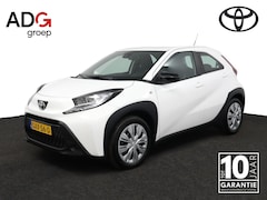 Toyota Aygo X - 1.0 VVT-i S-CVT Play | Airco | Achteruitrijcamera | Apple Carplay | Android Auto | Adaptiv