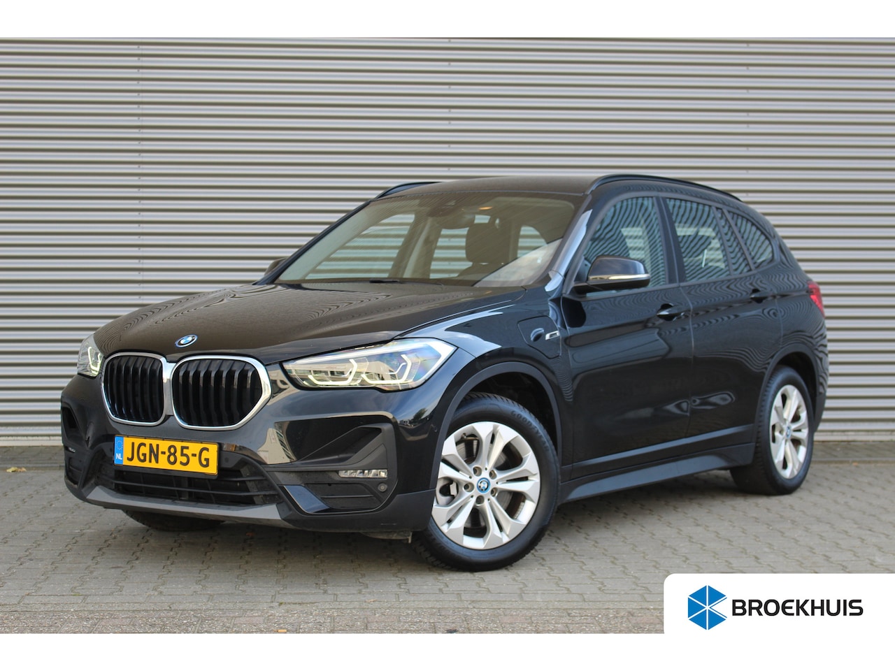 BMW X1 - xDrive25e Executive | Elek. Achterklep | LED | Camera | Cruise | Navi | Climate | Elek. Ac - AutoWereld.nl