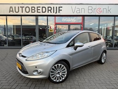 Ford Fiesta - 1.6 Ghia | Leder | Nieuwe APK | Winter pakket