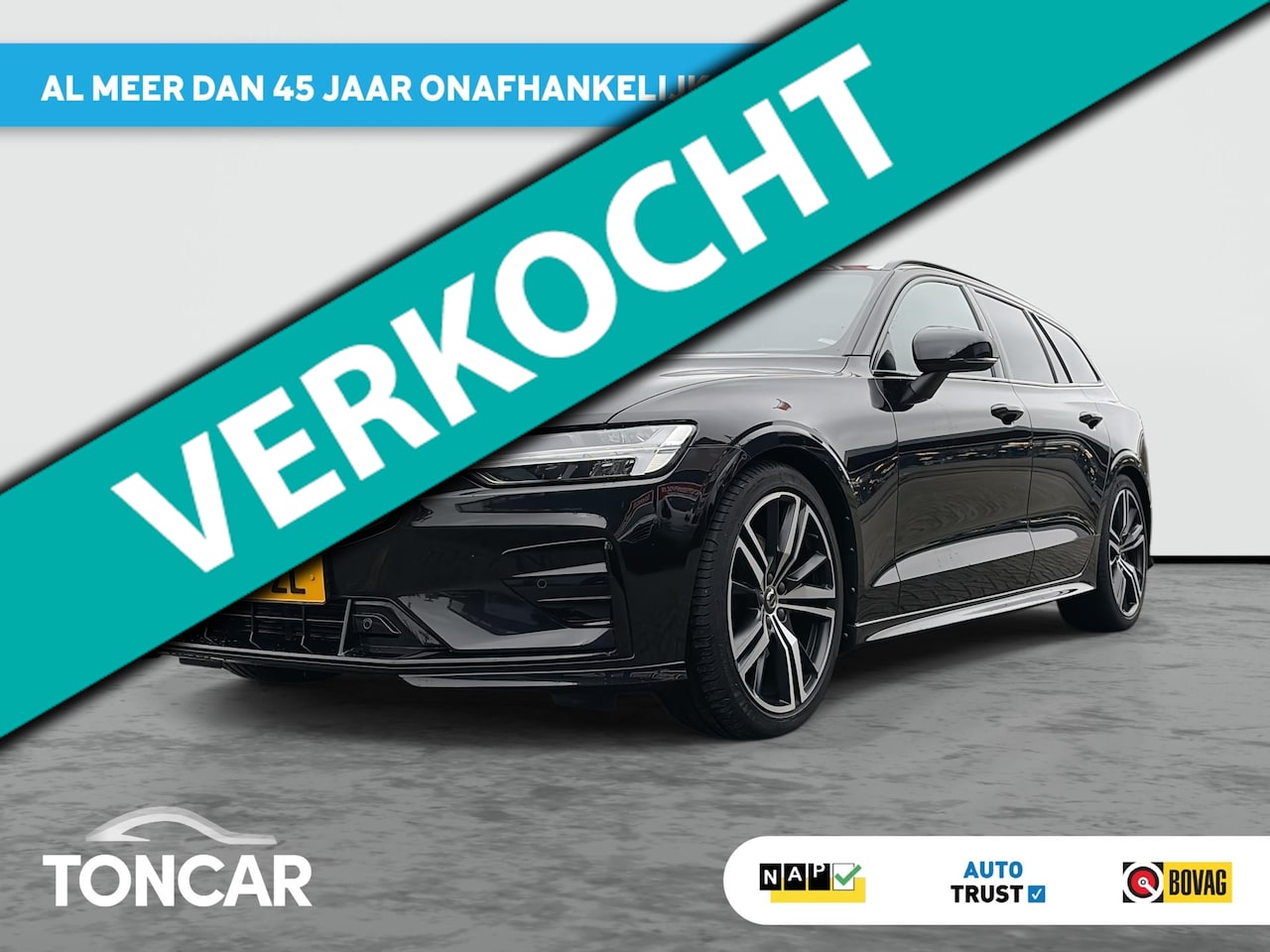 Volvo V60 - 2.0 B4 R-Design| Elektr. Sportstoelen | 19inch LMV | Trekhaak | Camera | Climate Pack | Pi - AutoWereld.nl