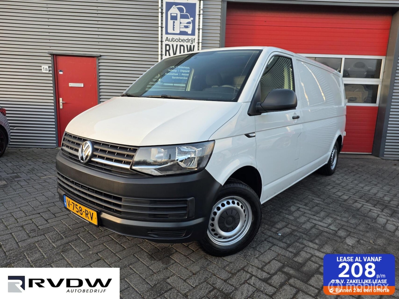 Volkswagen Transporter - 2.0 TDI L2H1✅KASTINRICHTING✅SORTIMO✅102PK - AutoWereld.nl