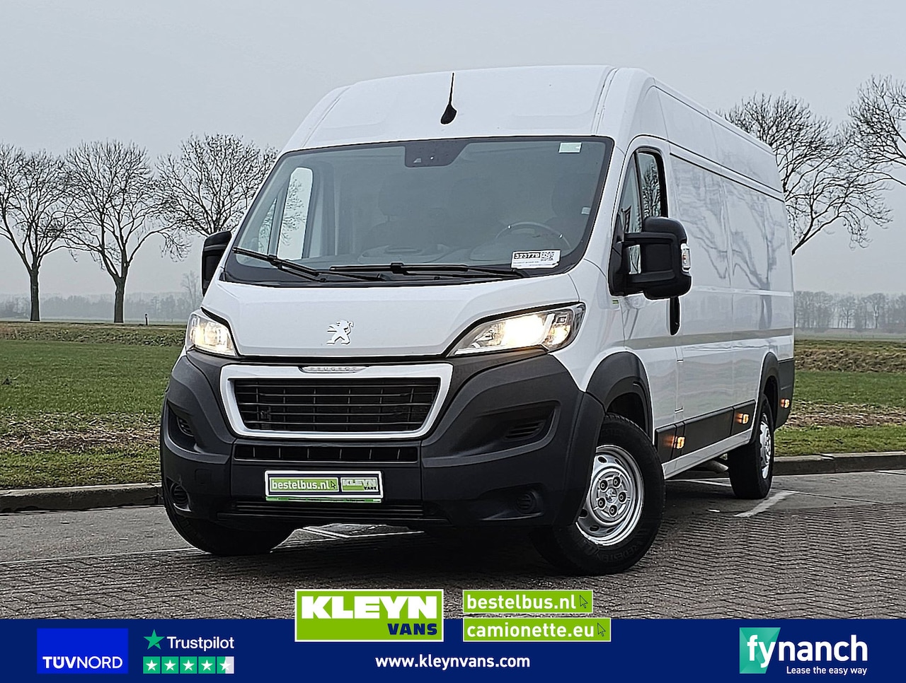 Peugeot Boxer - 335 clima EURO6 - AutoWereld.nl