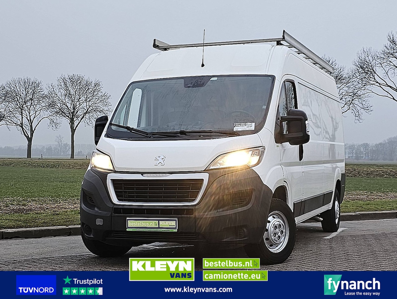 Peugeot Boxer - 2.0 L3H2 Imperiaal Navi! - AutoWereld.nl