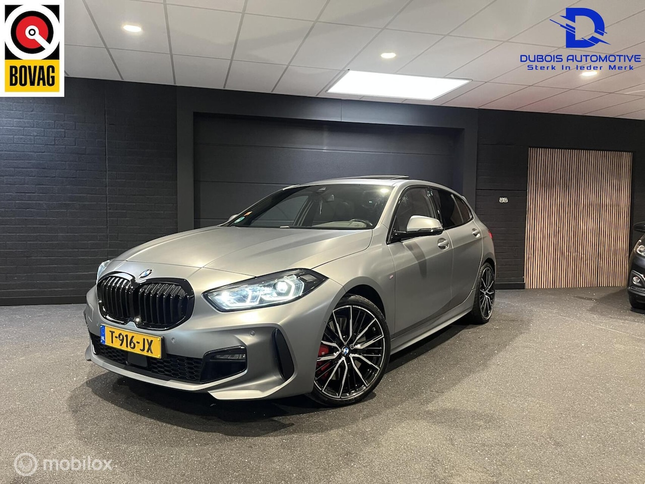 BMW 1-serie - 120i M-Sport|PANO|KEYLESS|MATGRIJS|CAMERA|H&K| - AutoWereld.nl