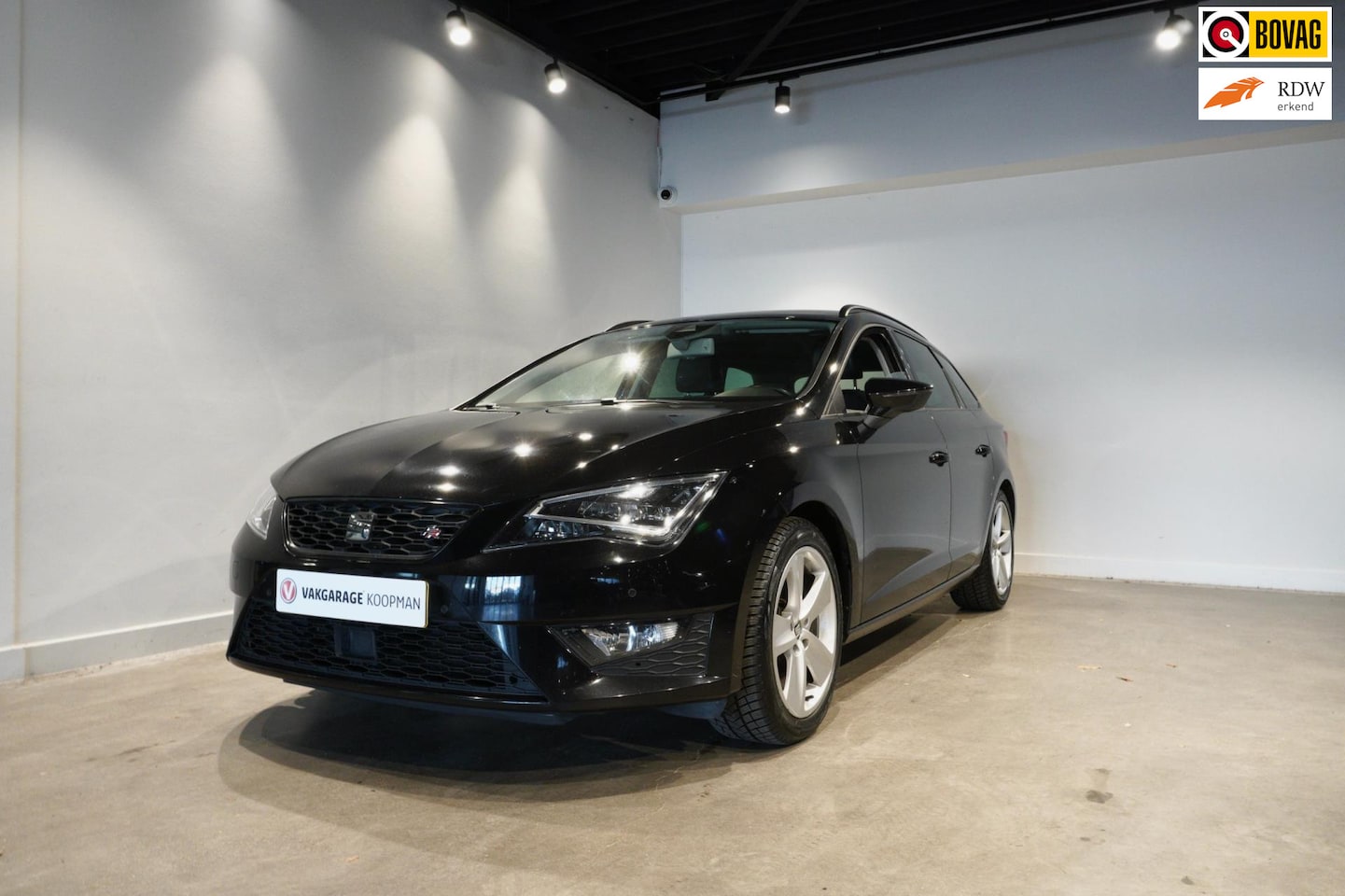 SEAT Leon ST - 1.4 EcoTSI FR Connect Trekhaak|PDC|DAB - AutoWereld.nl