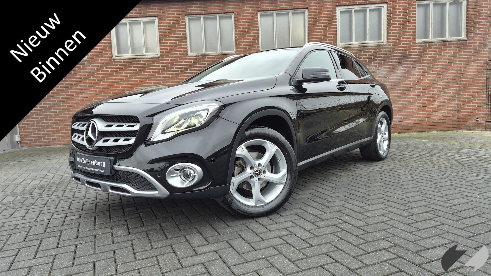 Mercedes-Benz GLA-Klasse - 180 Premium Plus 180 Premium Plus - AutoWereld.nl