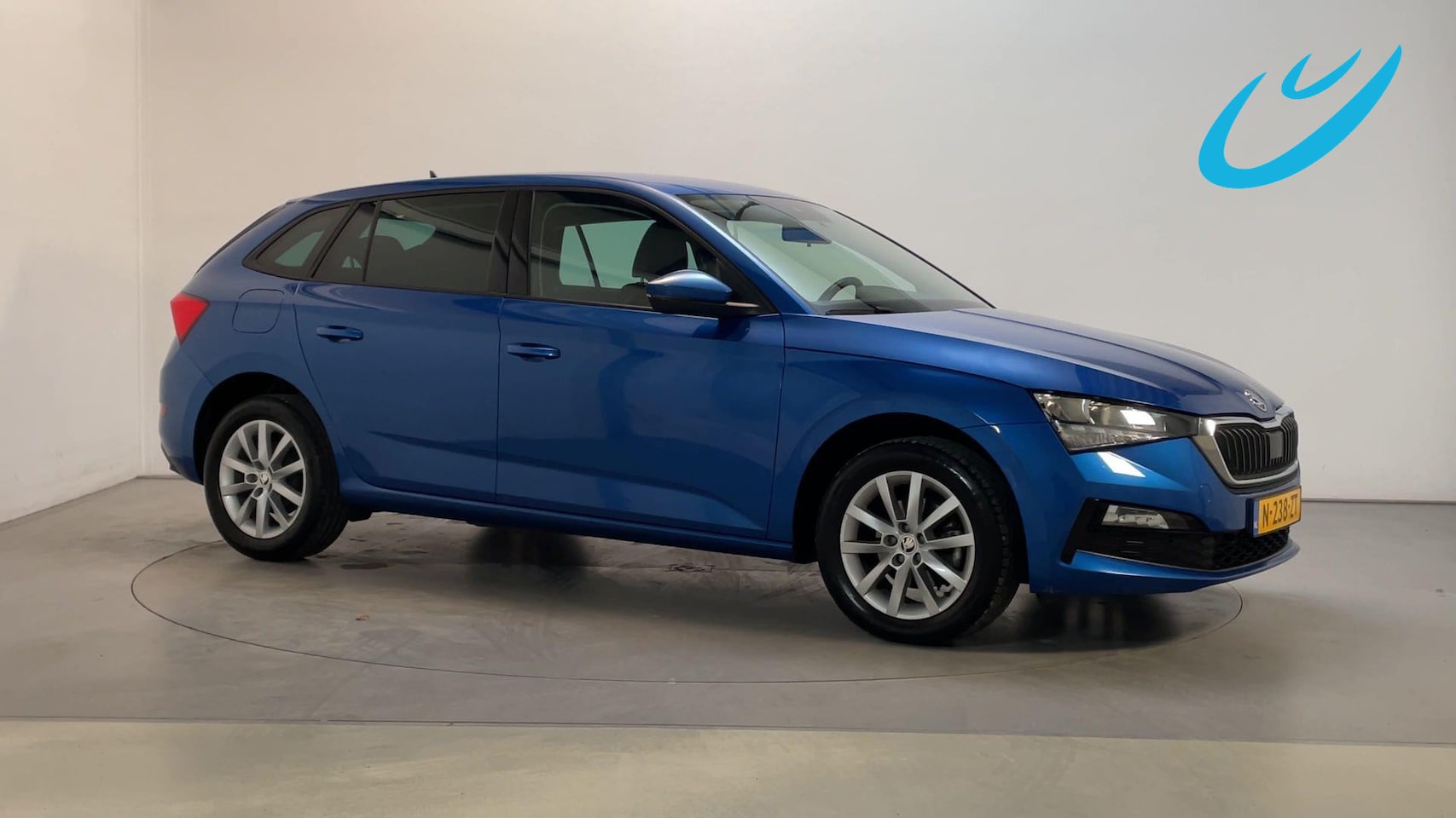 Skoda Scala - 1.0 TSI 110pk Edition Parkeersensoren App-Connect DAB+ Airco - AutoWereld.nl