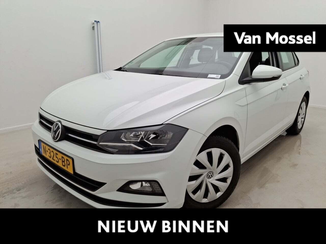 Volkswagen Polo - 1.0 TSI Comfortline 95 PK| Origineel Nederlands | 1e Eigenaar | Navigatie | Draadloos Lade - AutoWereld.nl