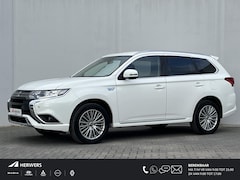 Mitsubishi Outlander - 2.4 PHEV Automaat Intense / 1500 kg trekgewicht / Plug-in / Keyless / Apple carplay & Andr